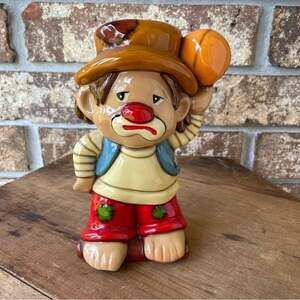 Clown Figurine Vivid Colors 7 1/2” Tall Heavy Beautiful Condition!